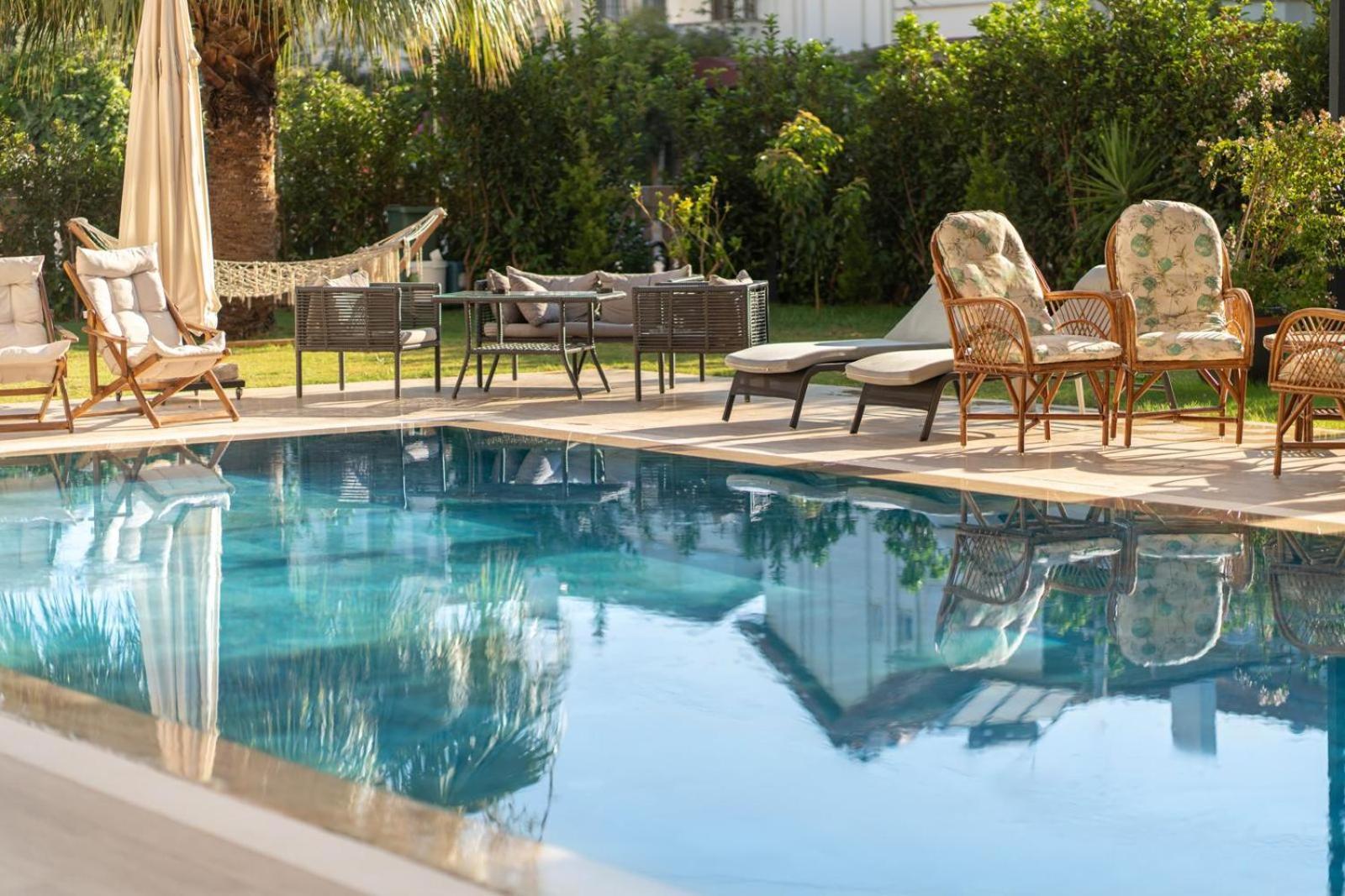 Kalender Pansion Aparthotel Fethiye Ngoại thất bức ảnh